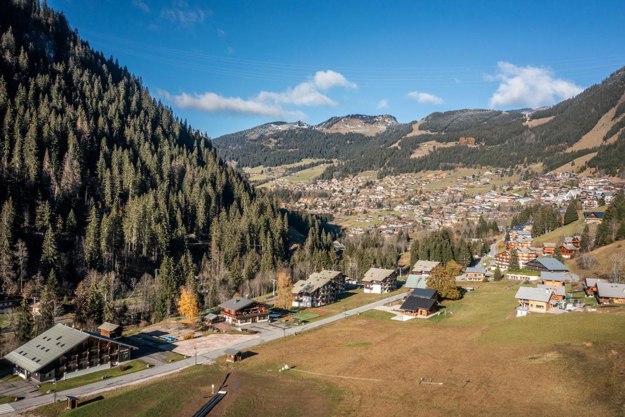 Appartement T3 Chatel Exterior photo