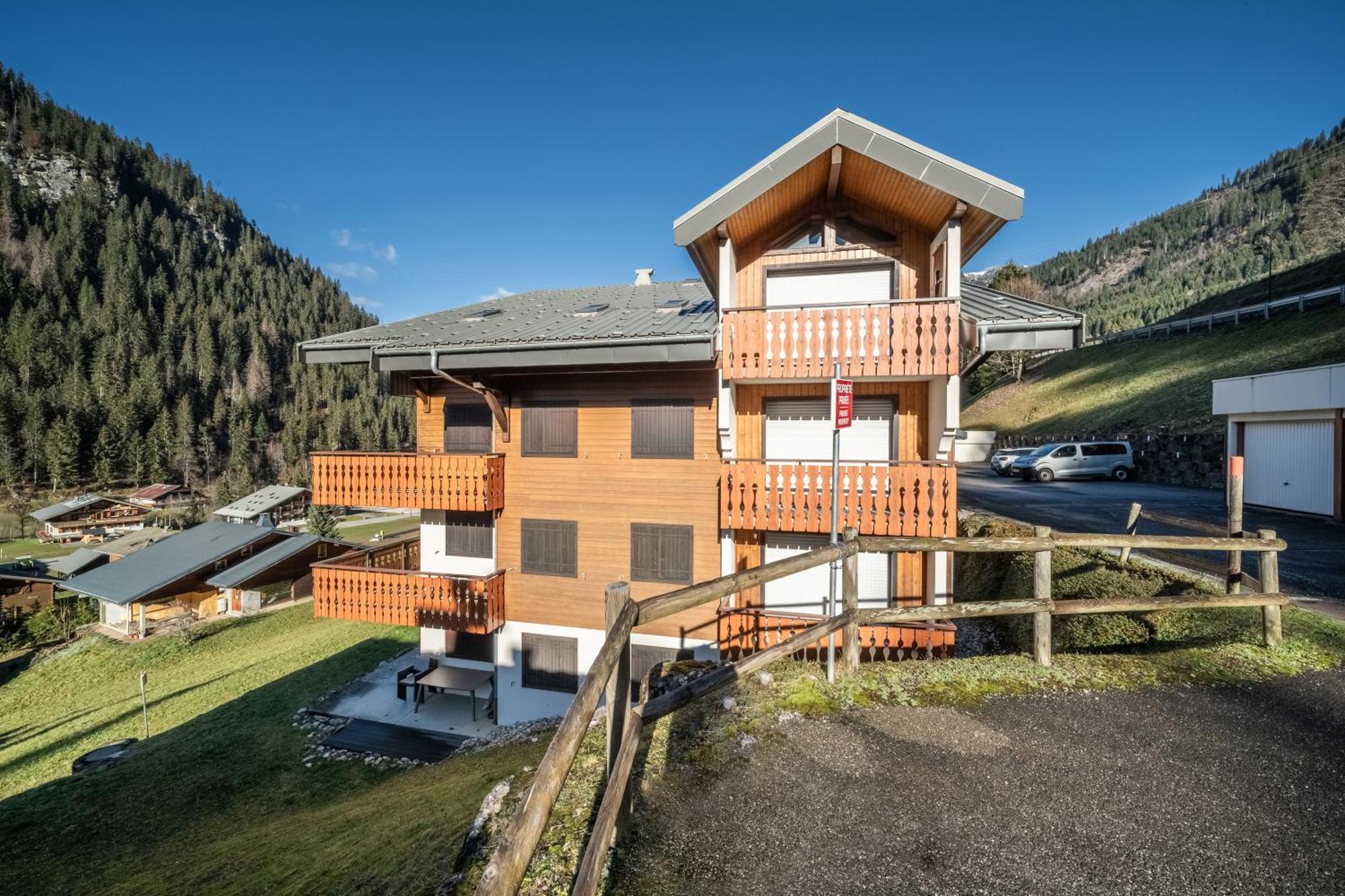 Appartement T3 Chatel Exterior photo