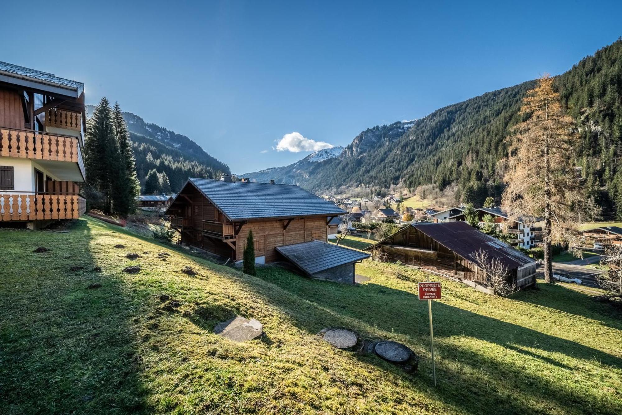 Appartement T3 Chatel Exterior photo